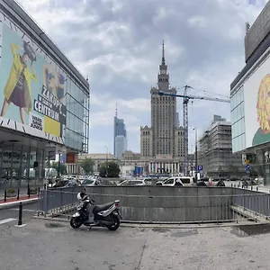 W Centrum Warszawy I Апартаменты